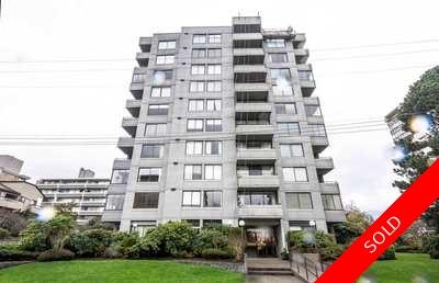 Ambleside Condo for sale:  2 bedroom 1,084 sq.ft. (Listed 2016-11-14)