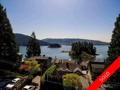 Deep Cove House for sale:  3 bedroom 2,756 sq.ft. (Listed 2018-10-02)